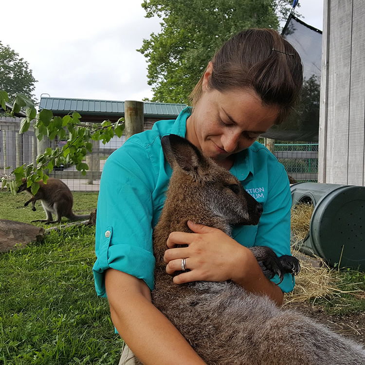 Leanne with Wallabies