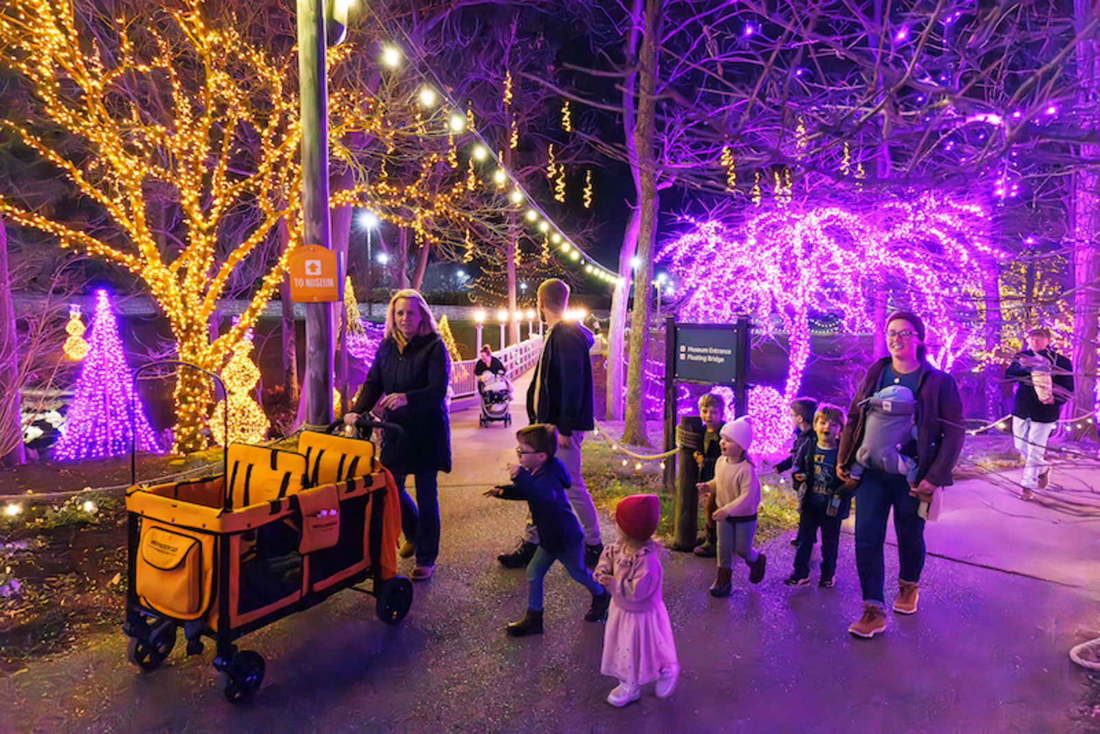 Christmas at the Creation Museum