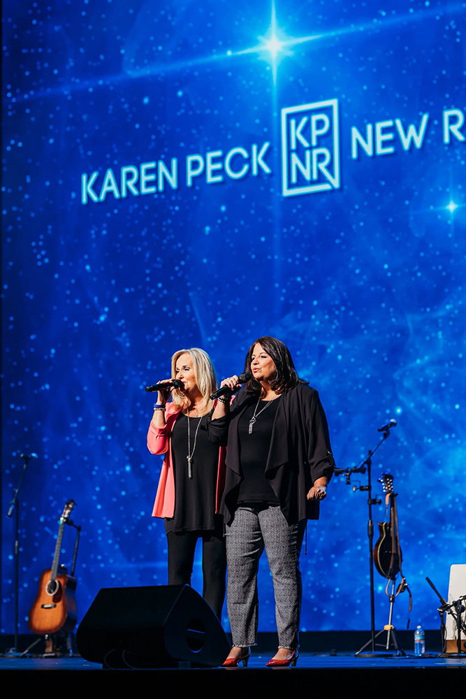 Karen Peck & New River