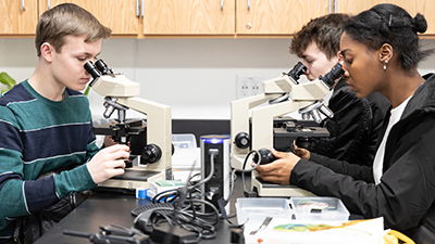 Hands-On Chemistry for High Schoolers at the Ark Encounter
