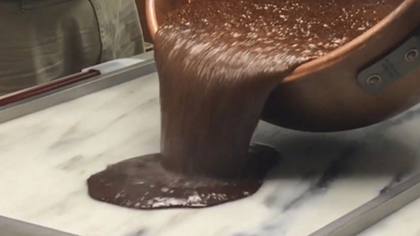 Pouring Fudge